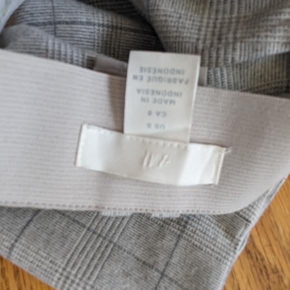 Dress pants - Picture 2 of 4